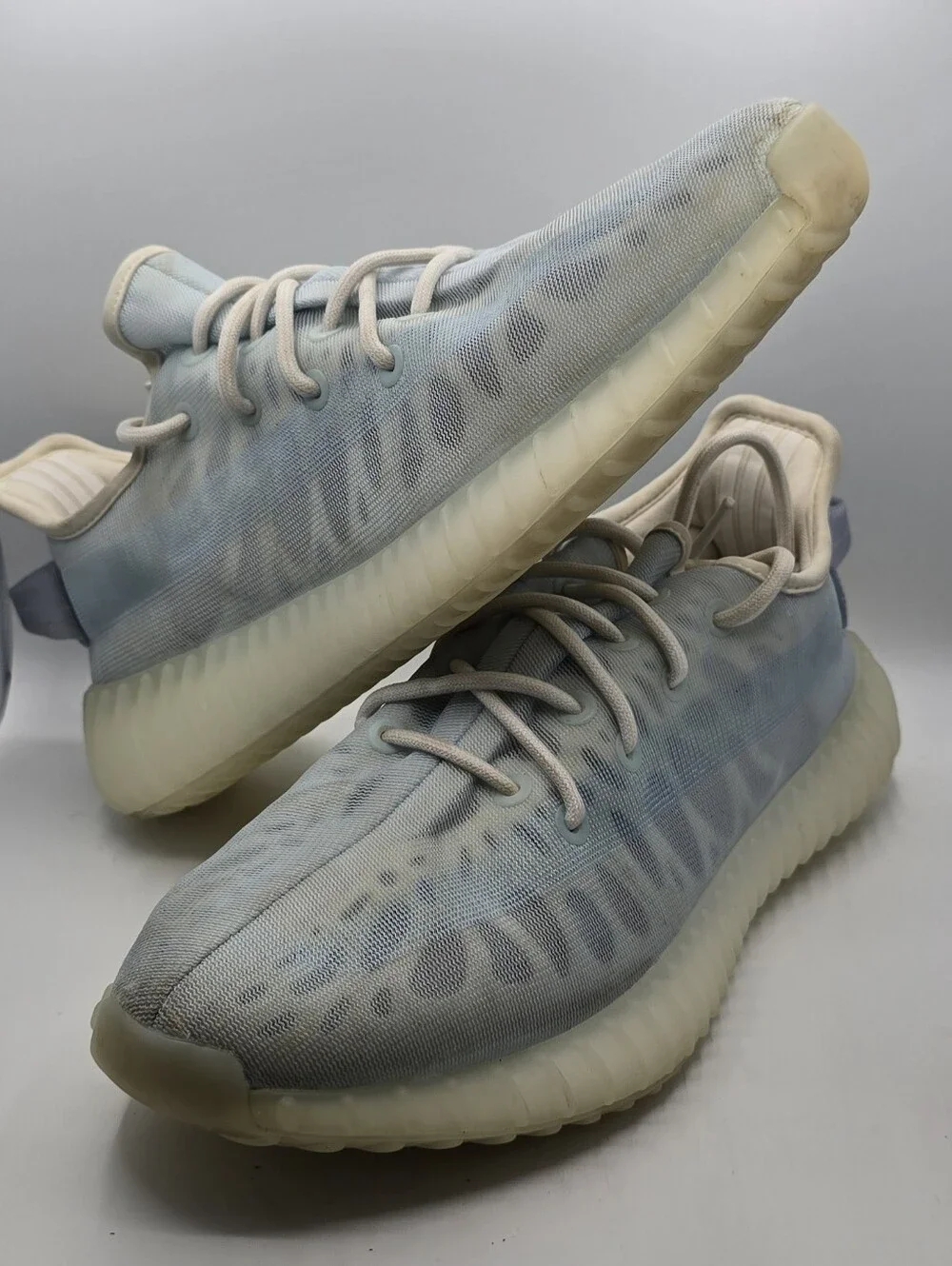 Adidas Yeezy Men's Boost 350 V2 Blue Mono Ice GW 2869 Sneakers Size US 7